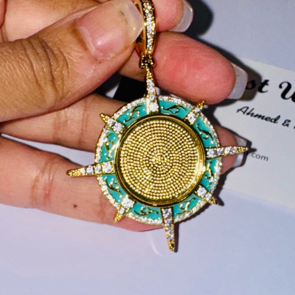 Unique Custom made Personalized Picture pendant, keepsake Memory charm pendant - Picture 5 of 7
